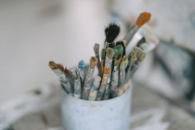 Best brushes for acrylic painting
